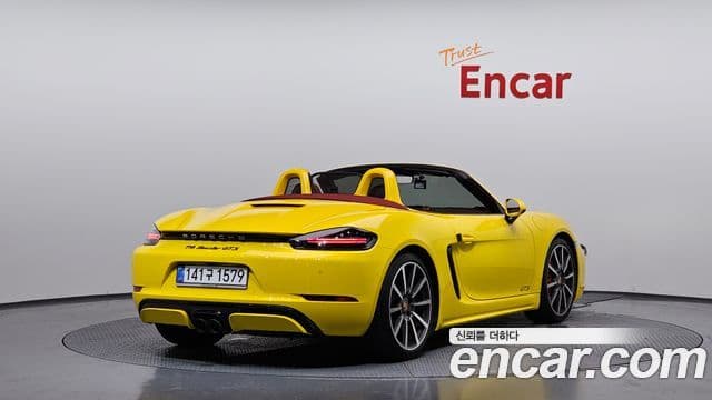 Porsche 718 Boxster 2019 — Фото 2/20