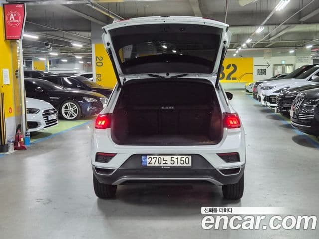 Volkswagen T-Roc 2021 — фото 5 из 20