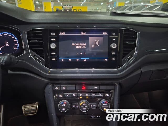 Volkswagen T-Roc 2021 — фото 14 из 20