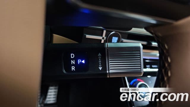 Hyundai Santa Fe 2024 — фото 9 из 20