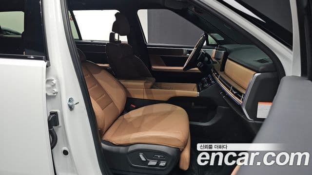 Hyundai Santa Fe 2024 — фото 10 из 20