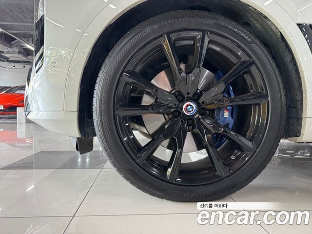 BMW X7 2023 — Şəkil 16/16