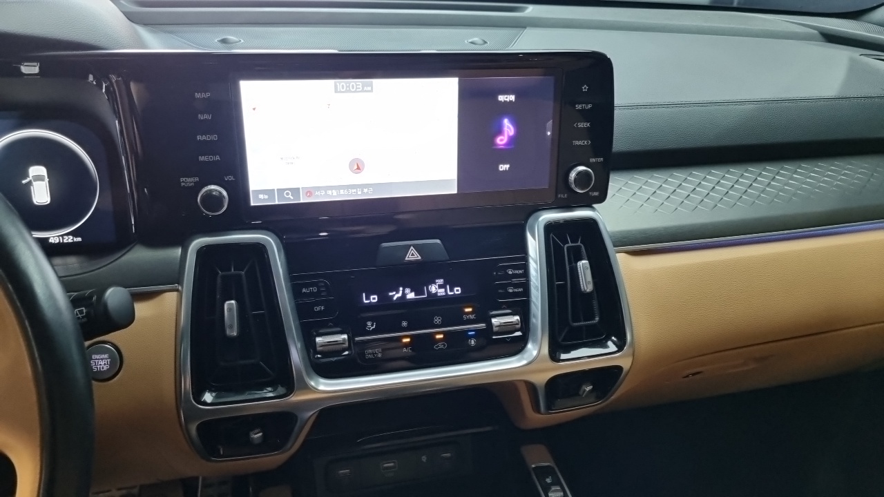 Kia Sorento 2022 — фото 12 из 18