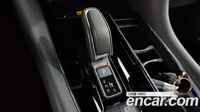 Toyota Alphard 2025 — Şəkil 9/20