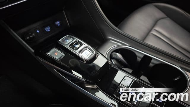 Hyundai Sonata 2021 — ფოტო 9/20