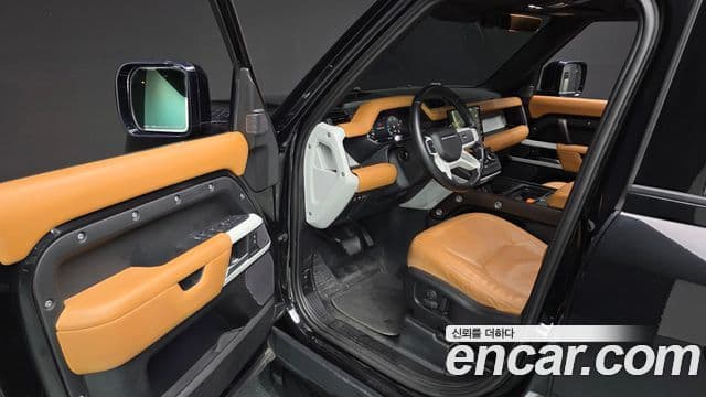 Land Rover Defender 2022 — фото 10 из 20