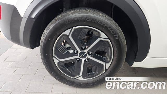 Kia Niro 2024 — фото 5 из 20