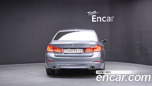 BMW 5 Series 2019 — фото 4 из 20