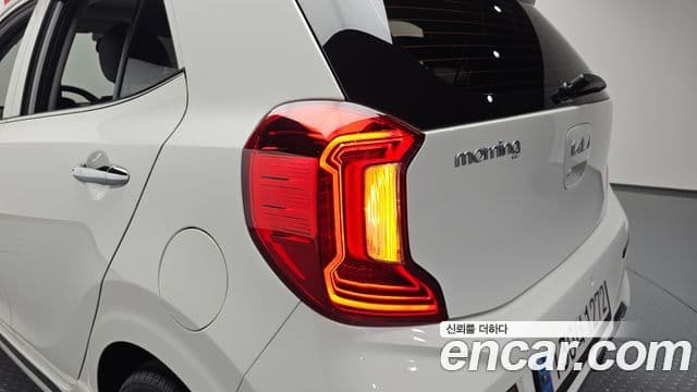 Kia Morning Urban 2022 — Photo 2/30