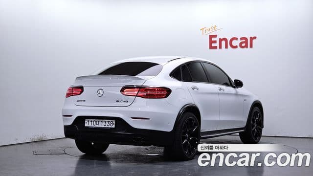 Mercedes-Benz GLC-Class 2019 — Şəkil 2/20