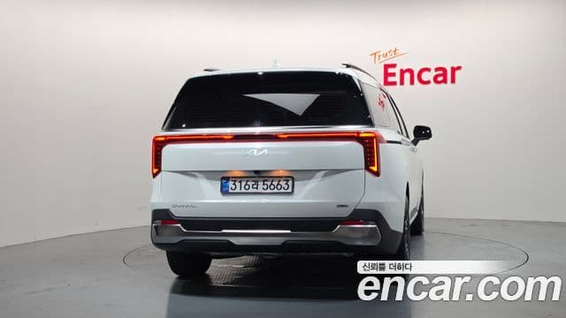 Kia Carnival 2026 — ფოტო 7/34