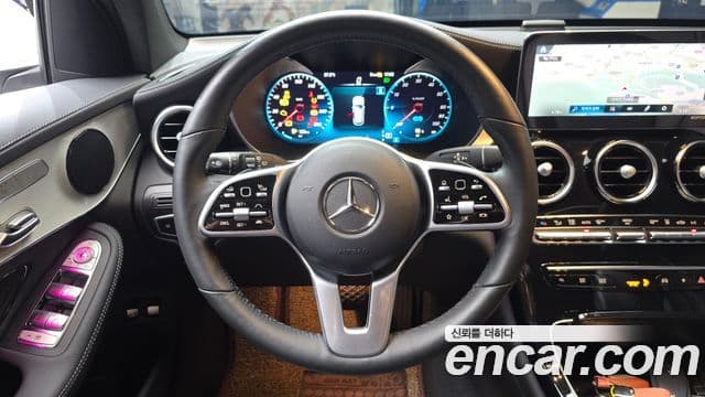 Mercedes-Benz GLC-Class 2021 — фото 13 из 20