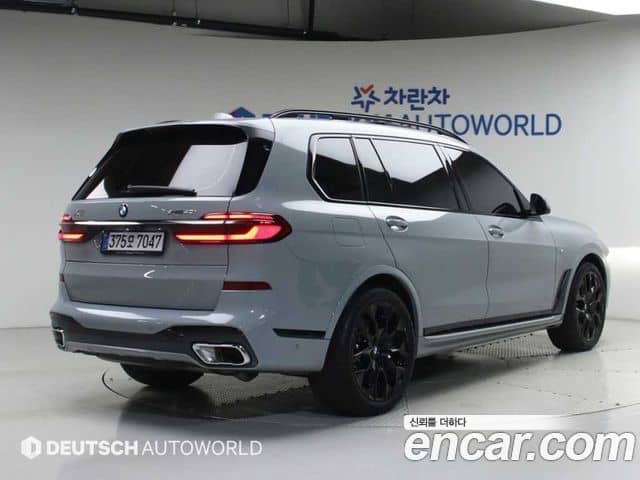 BMW X7, 2025