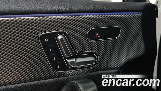 Mercedes-Benz A-Class 2021 — фото 17 из 20