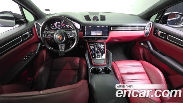 Porsche Cayenne 2020 — Photo 10/20