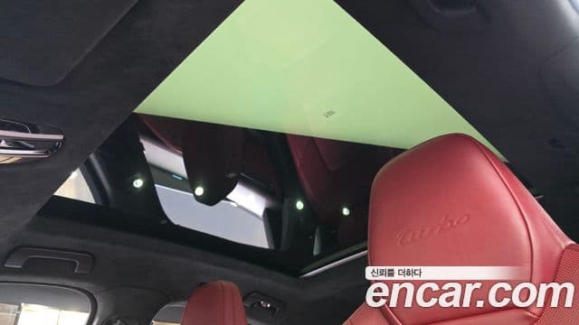 Porsche Cayenne 2020 — Photo 20/20