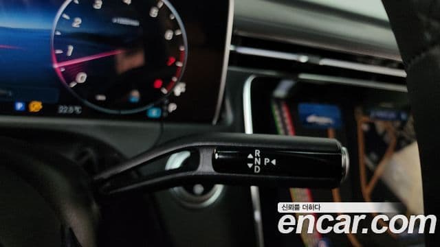 Mercedes-Benz E-Class 2024 — ფოტო 9/20