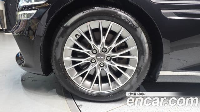 Genesis Electrified G80 2021 — фото 5 из 20
