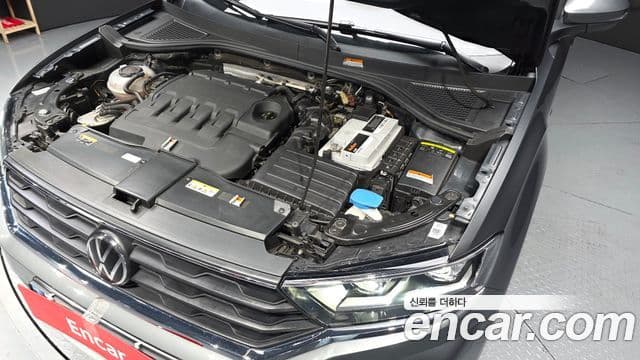 Volkswagen T-Roc 2021 — фото 6 из 20