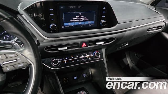 Hyundai Sonata 2022 — фото 14 из 20