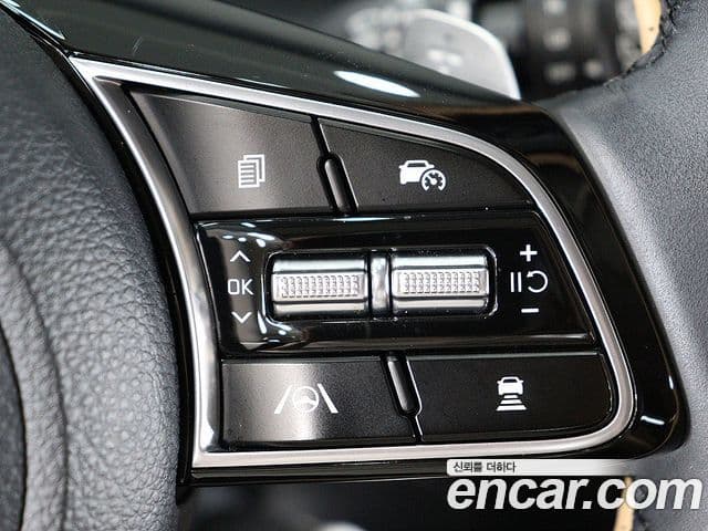 Kia Seltos 2024 — фото 12 из 20