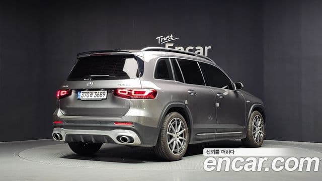 Mercedes-Benz GLB-Class 2022 — Фото 1/20