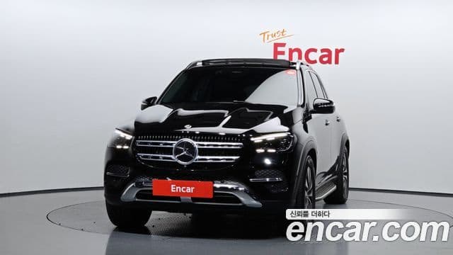 Mercedes-Benz GLE-Class 2025 — Photo 8/36