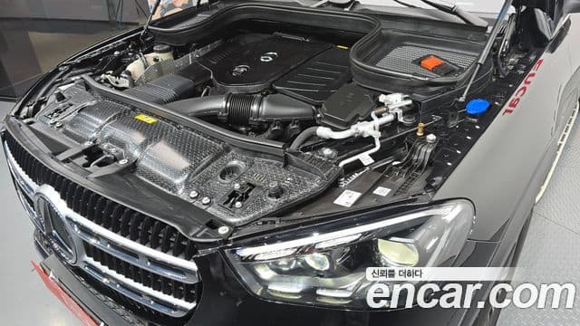 Mercedes-Benz GLE-Class 2025 — Photo 2/36