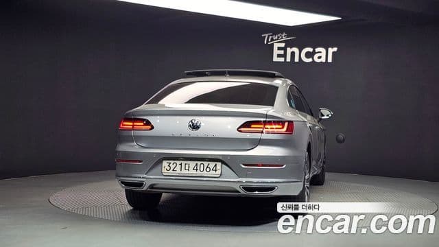 Volkswagen Arteon 2019 — фото 4 из 20