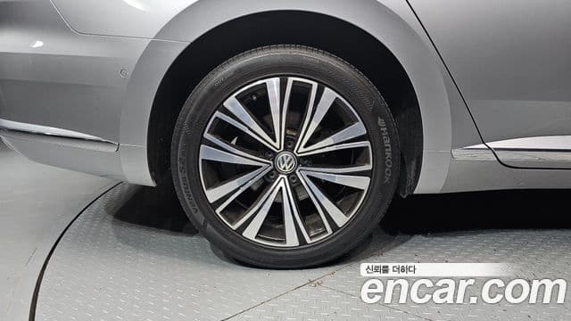 Volkswagen Arteon 2019 — фото 5 из 20