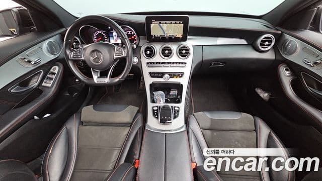 Mercedes-Benz C-Class 2018 — ფოტო 7/20