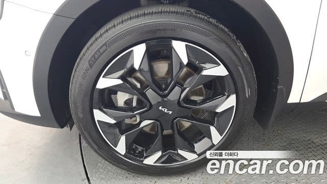 Kia Sorento 2023 — фото 5 из 20