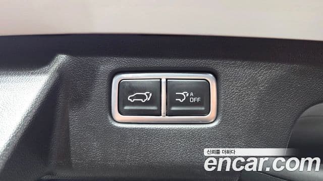Kia Sorento 2023 — фото 16 из 20