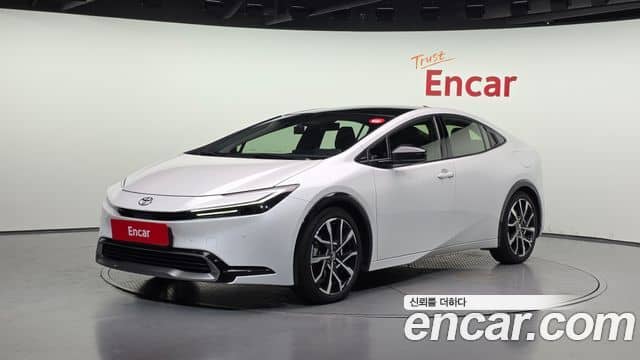 Toyota Prius, 2024