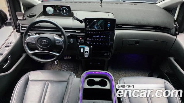 Hyundai Staria 2021 — ფოტო 7/20