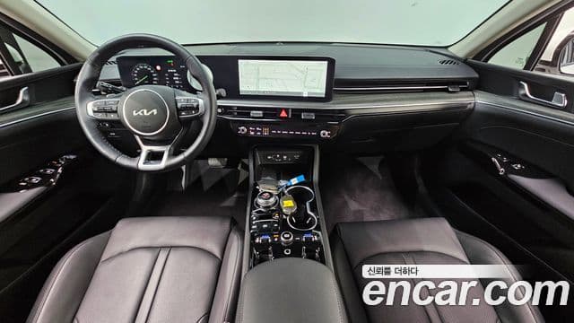 Kia K5 2024 — ფოტო 10/20