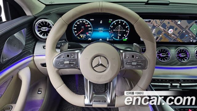Mercedes-Benz AMG GT 2019 — ფოტო 13/20