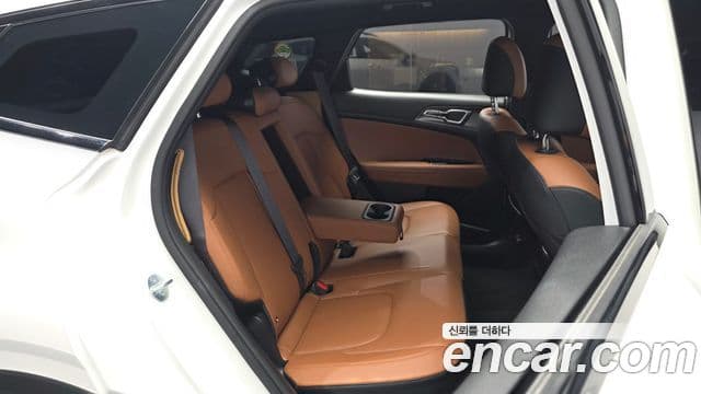 Kia Sportage 2023 — фото 11 из 20