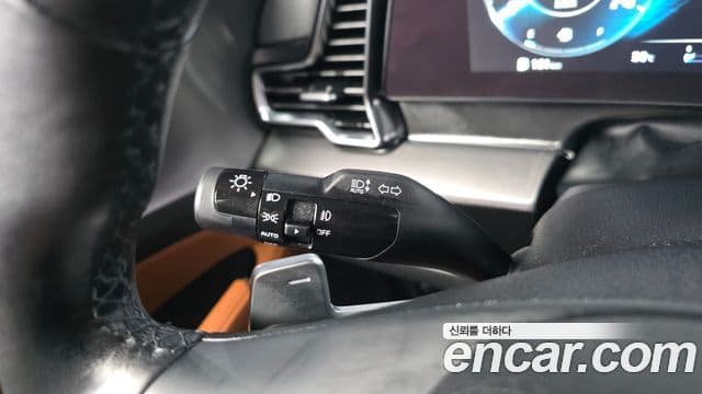 Kia Sportage 2023 — фото 16 из 20