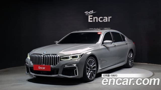 BMW 7 Series 2021 — ფოტო 1/20