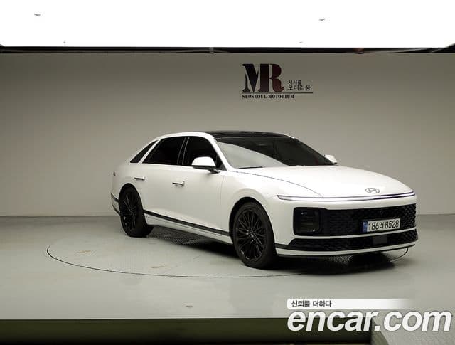 Hyundai Grandeur 2023 — Şəkil 2/20