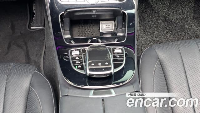 Mercedes-Benz E-Class 2019 — фото 9 из 20