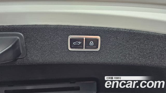 Genesis Electrified G80 2023 — фото 20 из 20