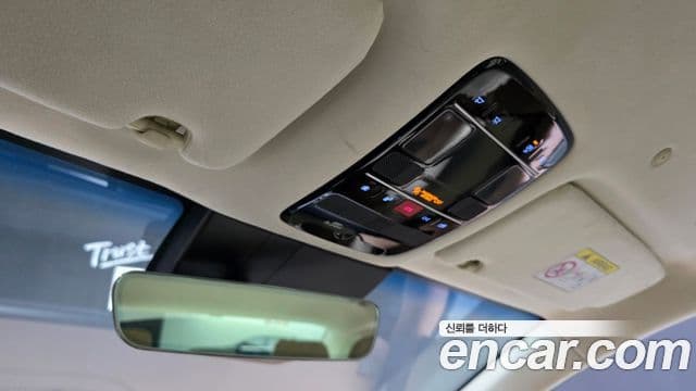 Hyundai Grandeur 2023 — Şəkil 18/20