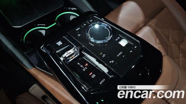 BMW 5 Series 2024 — фото 9 из 20