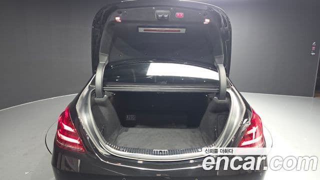 Mercedes-Benz S-Class 2019 — фото 20 из 20