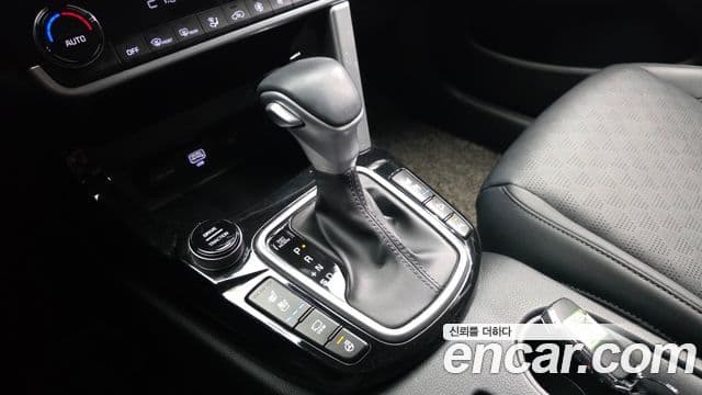 Kia Seltos 2022 — фото 9 из 20