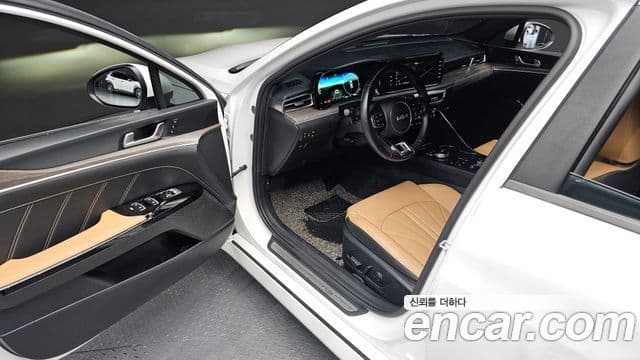 Kia K5 2021 — фото 10 из 20