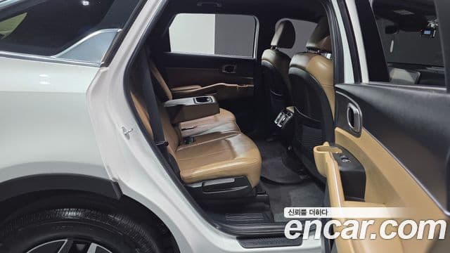 Kia Sorento 2024 — Şəkil 11/20
