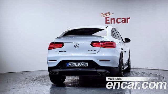 Mercedes-Benz GLC-Class 2018 — Şəkil 4/20